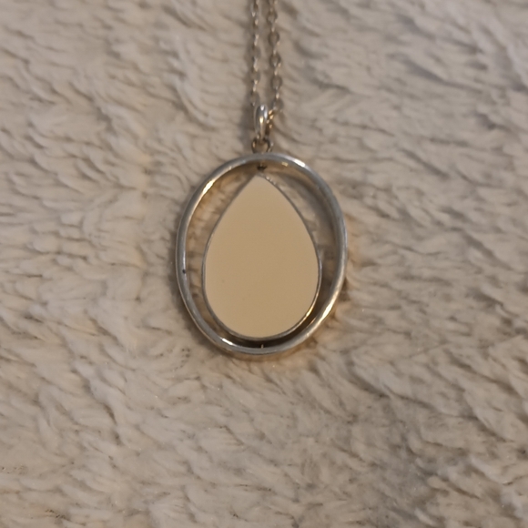 Reversible Sterling Silver Pendant - Picture 4 of 5